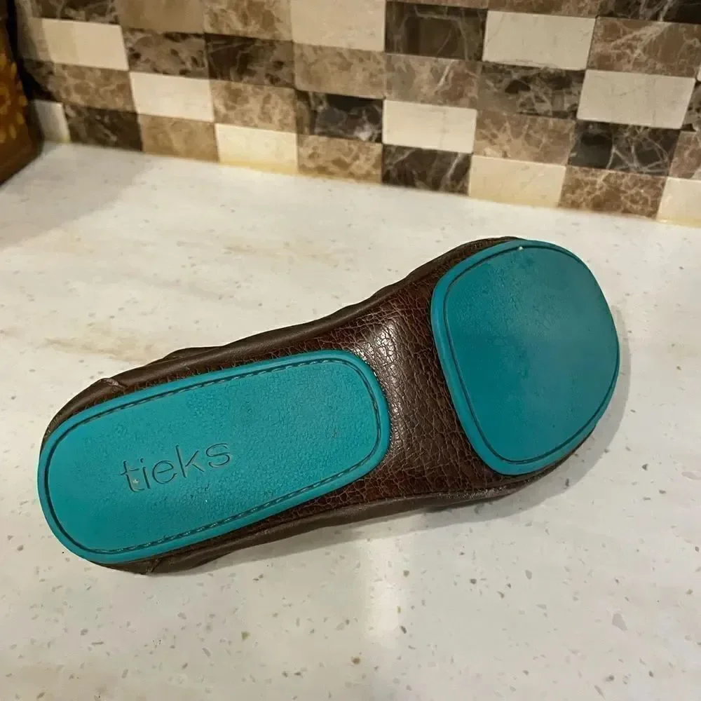 Tieks LEFT SHOE ONLY